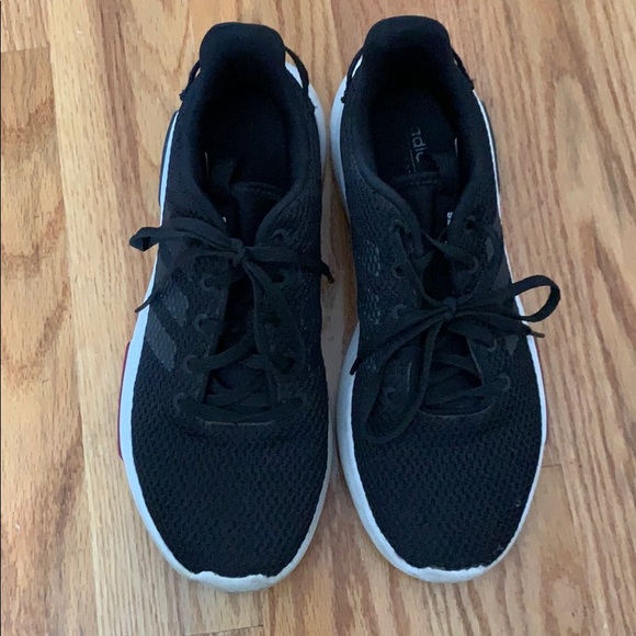 Women’s Adidas Cloudfoam Sneakers size 7.5 - Picture 1 of 7